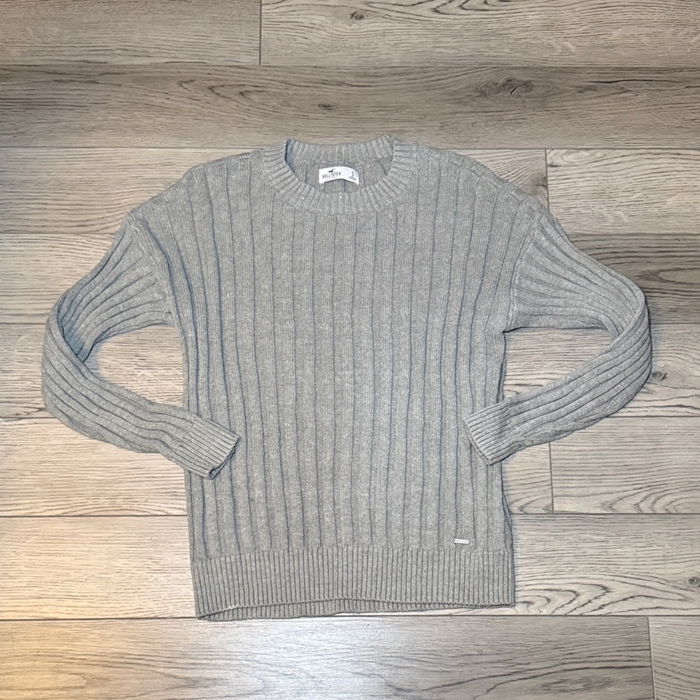 Hollister Light Gray Ribbed Crewneck Women's Sweater Small